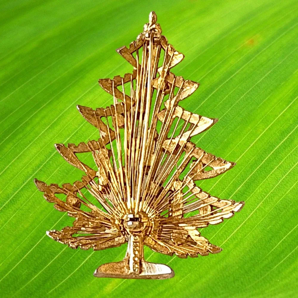 Brooks Christmas Tree Pin Brooch Vtg Goldtone Harp Rhinestones Candles Signed
